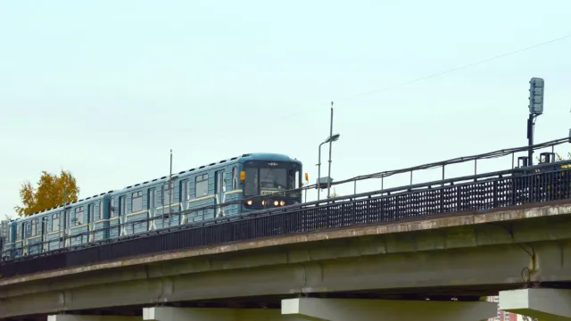 kolkata-news-metros-esplanade-station-awaits-defence-ministry-approval-check-complete-details